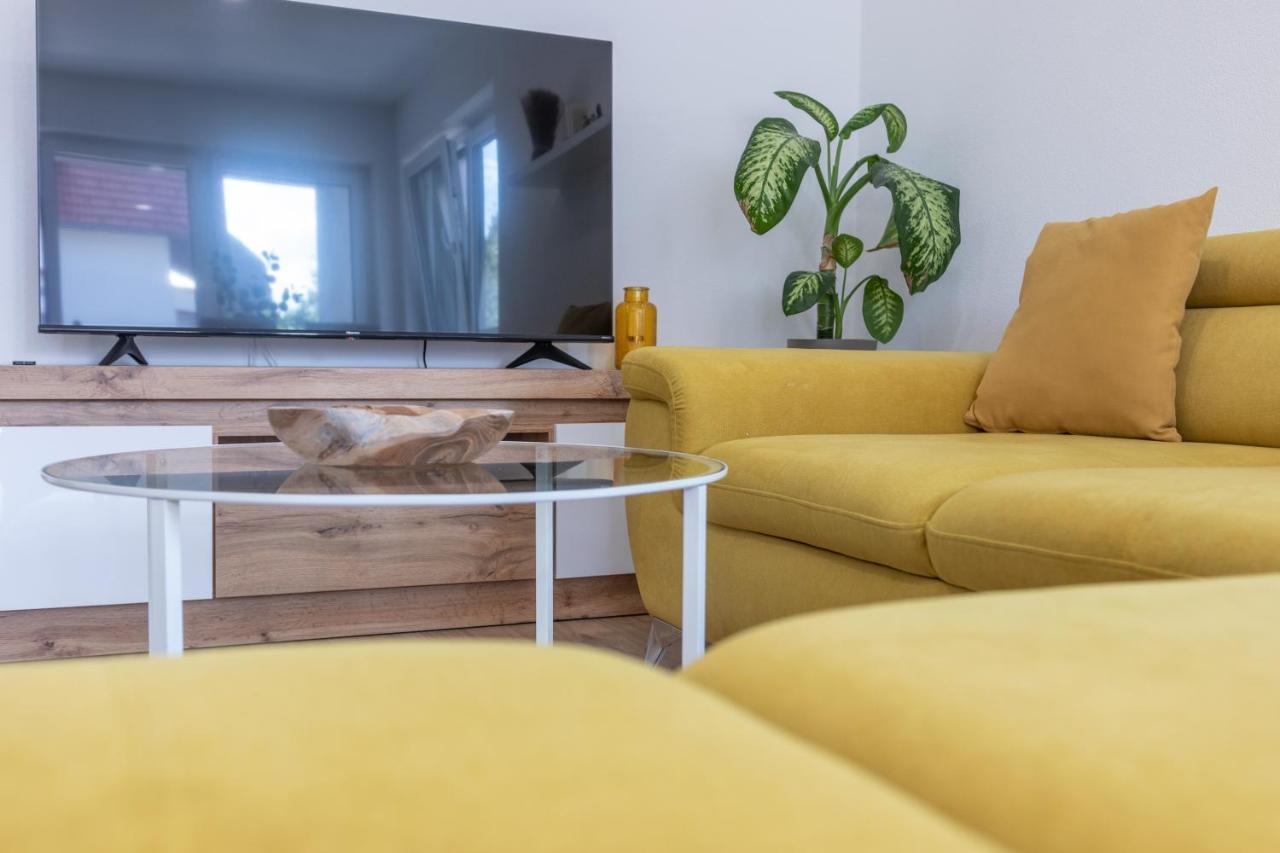 Unique: Zentrumsnahe 2 Zimmerwohnung In Villingen Mit Netflix 1 Og المظهر الخارجي الصورة