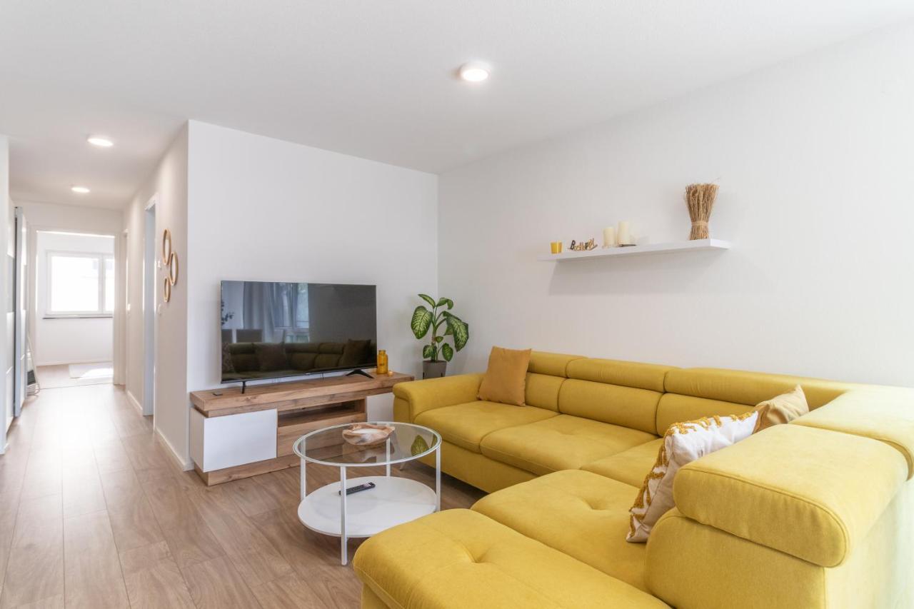 Unique: Zentrumsnahe 2 Zimmerwohnung In Villingen Mit Netflix 1 Og المظهر الخارجي الصورة